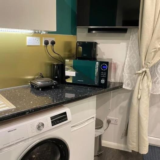 Vika Residence Deluxe Apartments Wednesbury Holiday Resort Exteriér fotografie